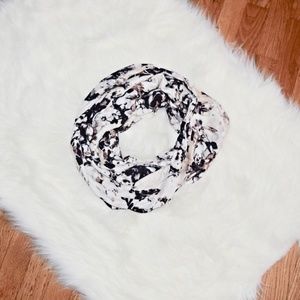 Unbranded Purple Floral Infinity Scarf.